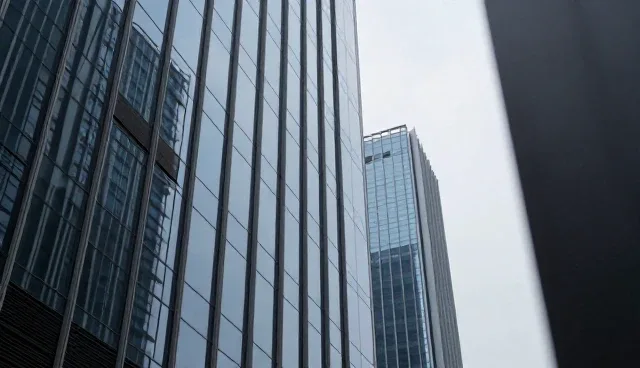 传统流程管理VS云端运维：技术更新的取舍与应对